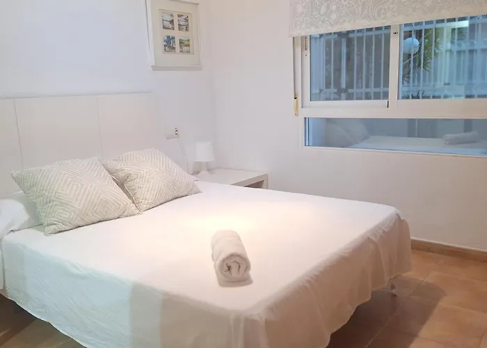 Casa Gloria Con Gran Patio Y Acceso Directo A Piscina